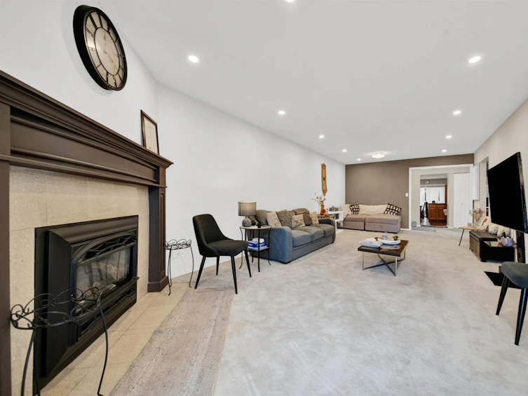 232-5641 201 Street Street, Langley, BC, V3A 8A4 - 4