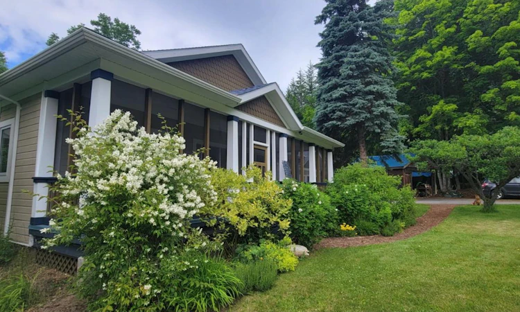 1305 Denver Siding Road