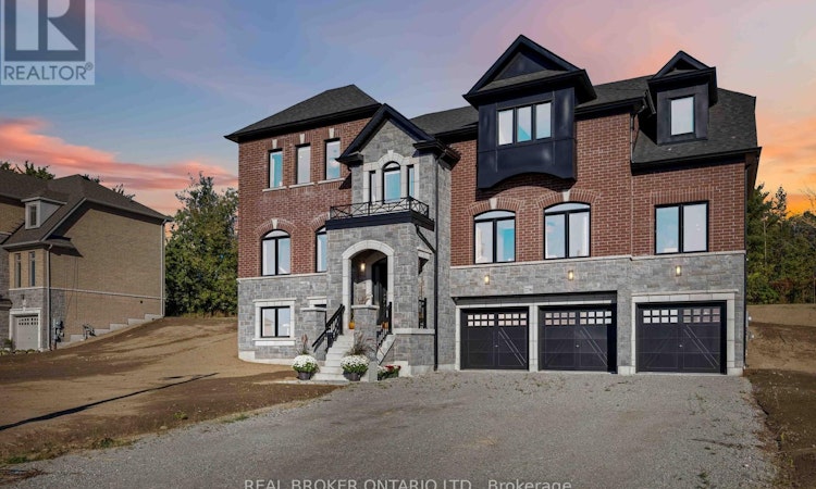 2236 Pemberton Way