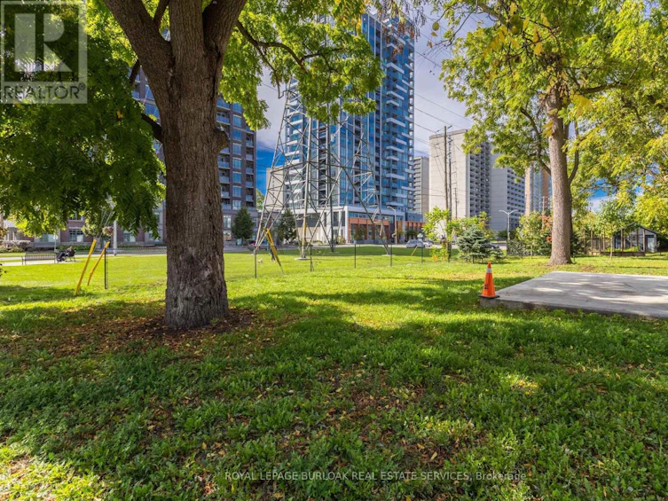 1331 Elgin Street, Burlington, ON, L7S 1N5