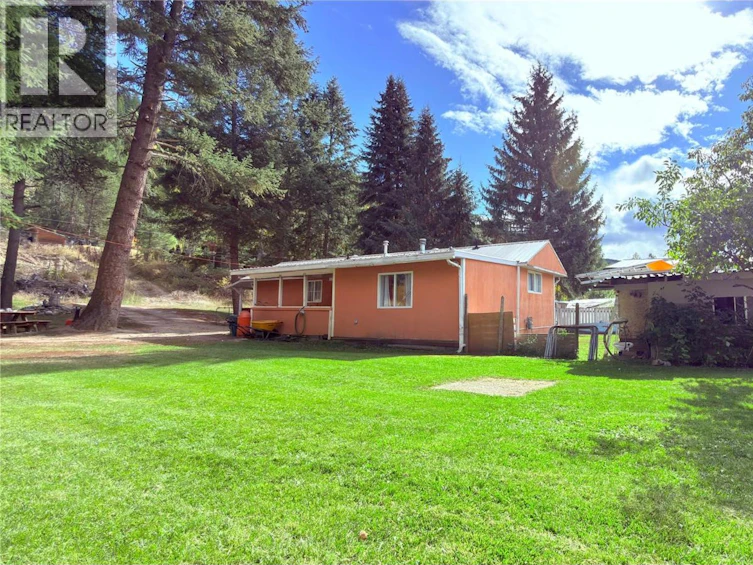 645 Strathmore Avenue, Greenwood, BC, V0H 1J0 - 2