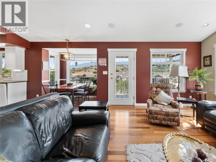 519 5th Street, Vernon, BC, V1H 1Z1 - 7