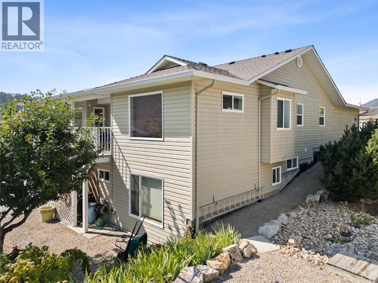 519 5th Street, Vernon, BC, V1H 1Z1 - 48