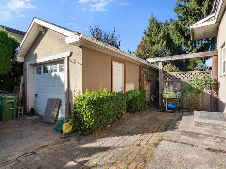 46197 East Reece Avenue, Chilliwack Proper, Chilliwack, BC, V2P 3A8 - 9