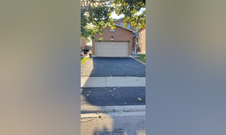 11 Toba Crescent