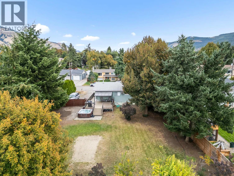 7612 Birch Lane, Coldstream, BC, V1B 1N9 - 44