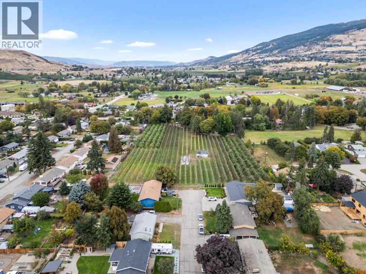 7612 Birch Lane, Coldstream, BC, V1B 1N9 - 48