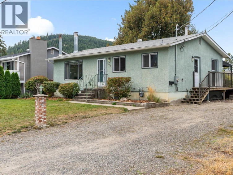 7612 Birch Lane, Coldstream, BC, V1B 1N9 - 2