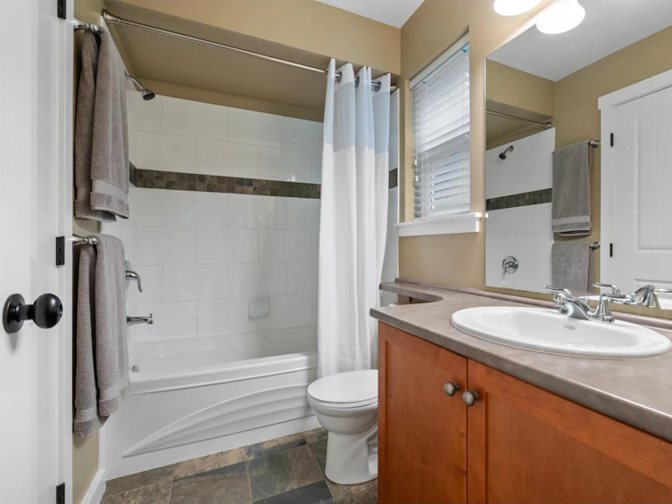 1820 South Ravenwood Trail, Cultus Lake, Cultus Lake, BC, V2R 0E1 - 18