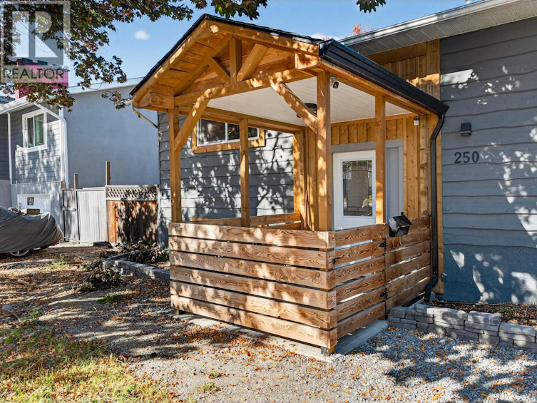250 Benchview Road, Kelowna, BC, V1X 1M5 - 2