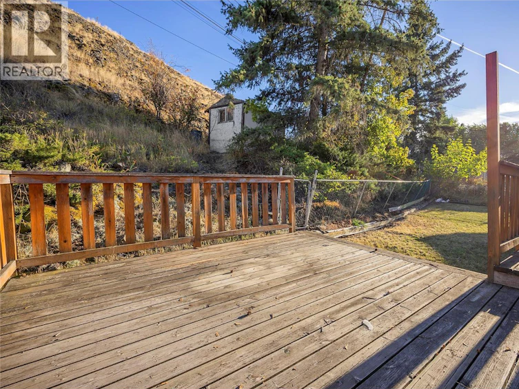 3801 35a Street, Vernon, BC, V1T 6C6 - 5