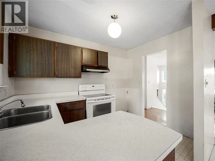 3801 35a Street, Vernon, BC, V1T 6C6 - 18