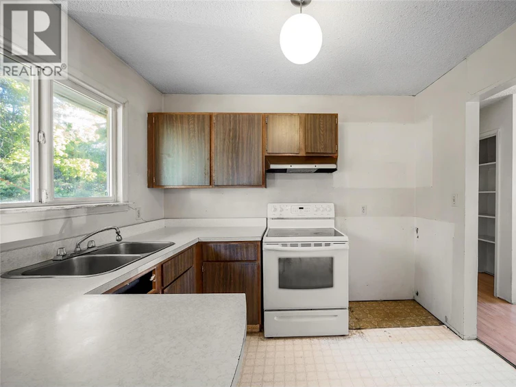 3801 35a Street, Vernon, BC, V1T 6C6 - 17