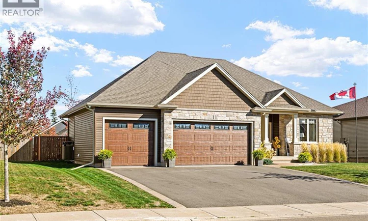 11 Rosebank Crescent