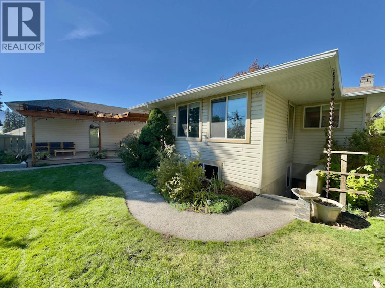 1556 E Duncan Avenue, Penticton, BC, V2A 2X8 - 53