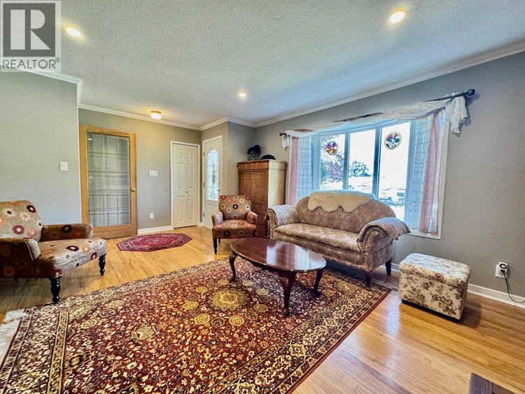 1556 E Duncan Avenue, Penticton, BC, V2A 2X8 - 18