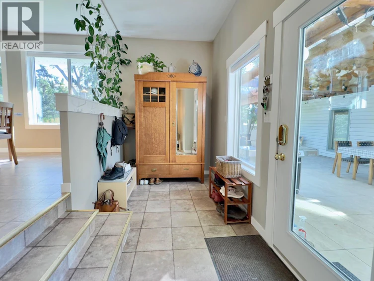1556 E Duncan Avenue, Penticton, BC, V2A 2X8 - 14