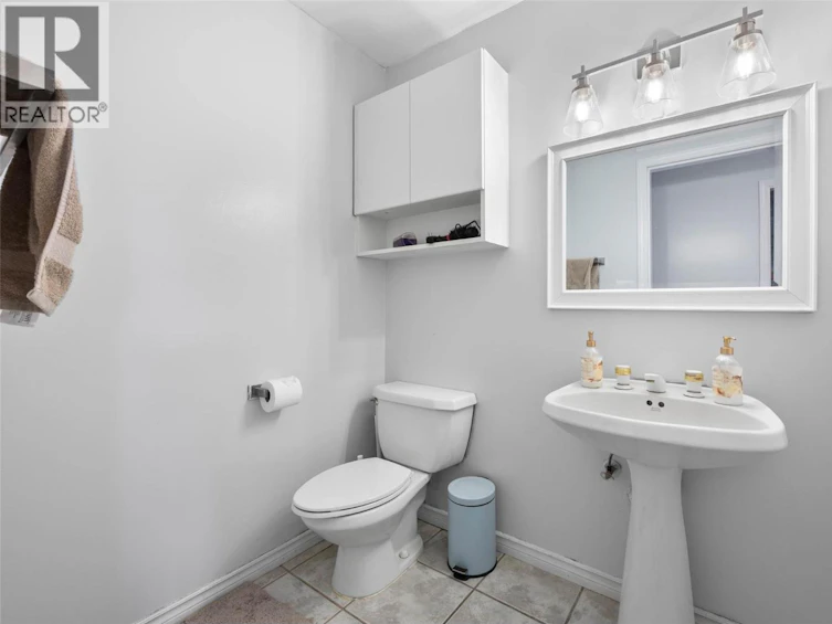1230 St Andrews Way, Kamloops, BC, V1S 1S6 - 12