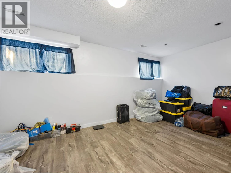 1230 St Andrews Way, Kamloops, BC, V1S 1S6 - 28