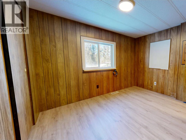 6388 Mulligan Drive, 100 Mile House, BC, V0K 2E3 - 31