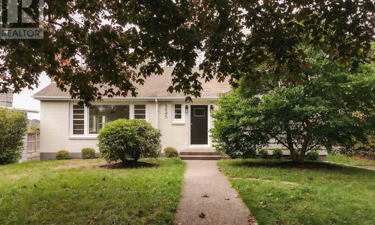 5845 Inglewood Drive