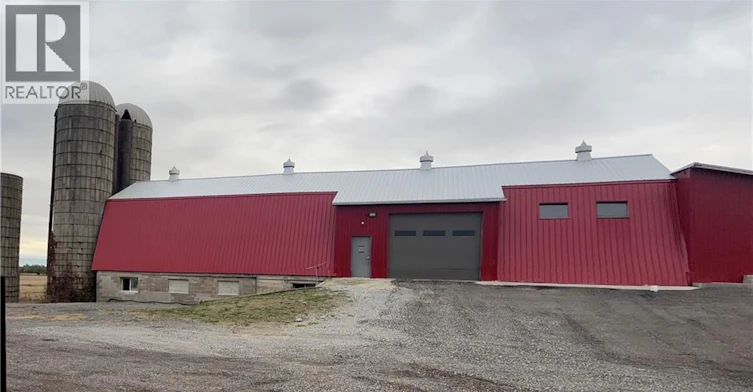 Front Garage-414 Mud Street E, Hamilton, ON, L8J 3C6 - 3