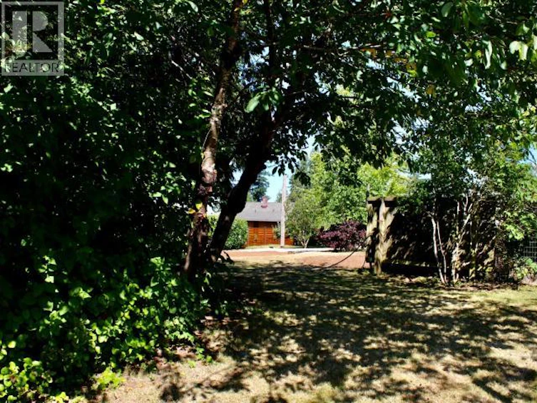 6954 Hammond Street, Powell River, BC, V8A 1R4 - 39