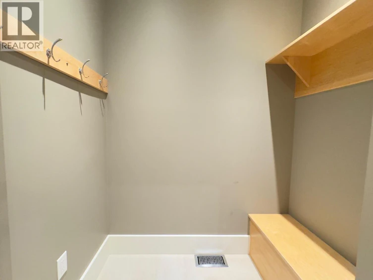 137 Westview Drive, Penticton, BC, V2A 7V9 - 50