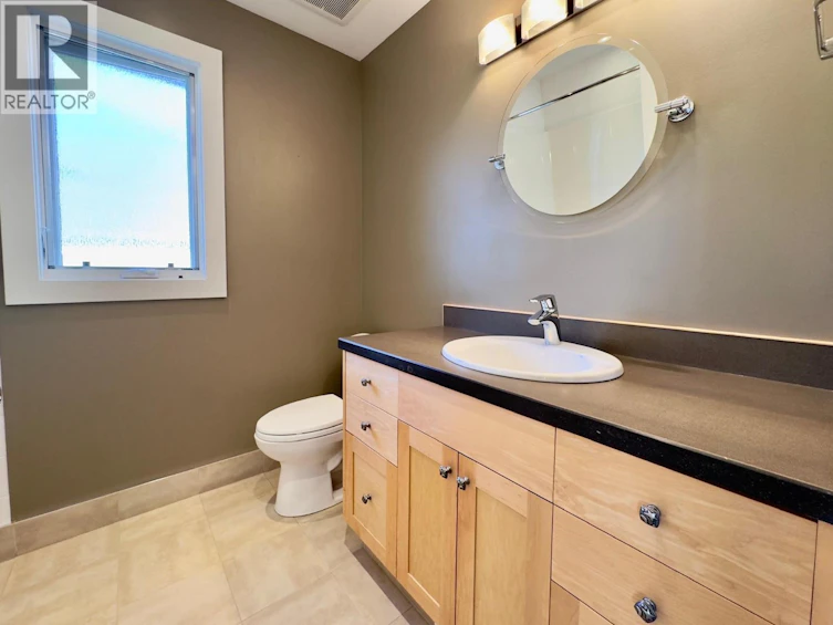 137 Westview Drive, Penticton, BC, V2A 7V9 - 83