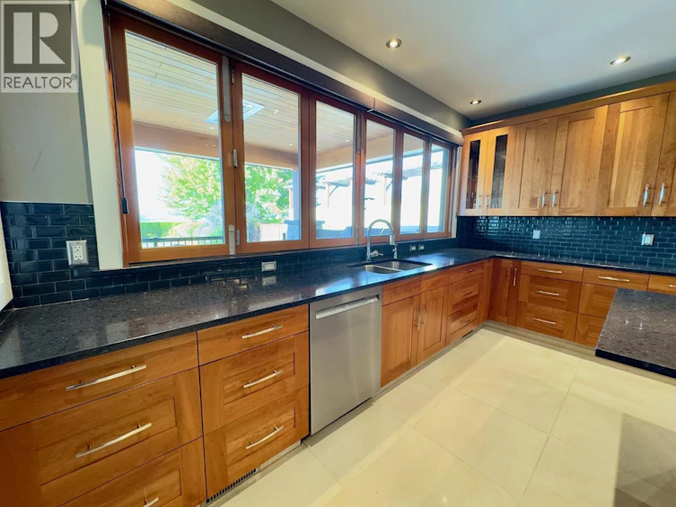137 Westview Drive, Penticton, BC, V2A 7V9 - 36