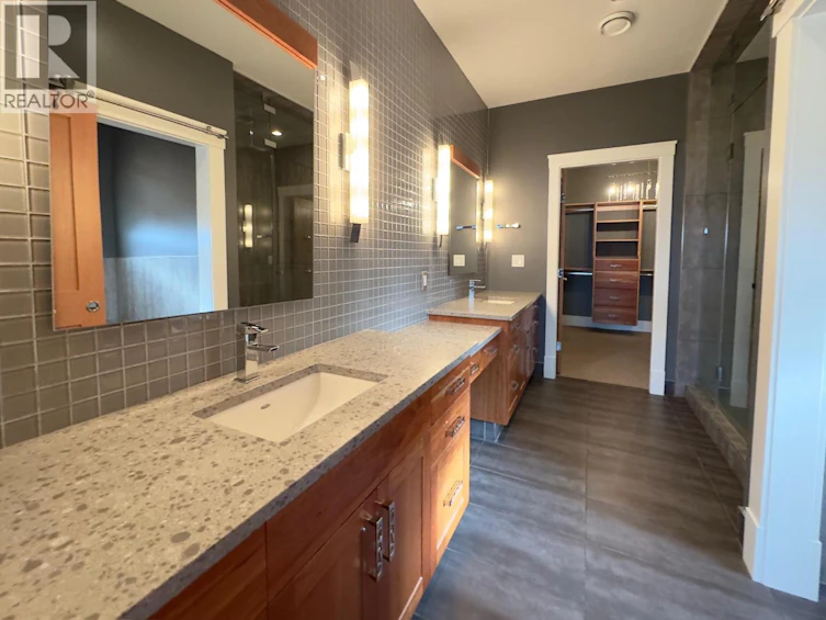 137 Westview Drive, Penticton, BC, V2A 7V9 - 63