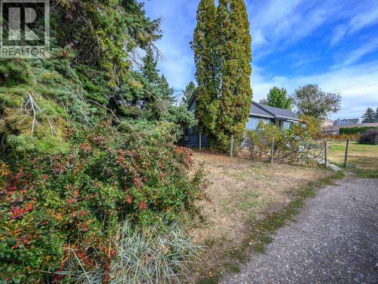8609 Aberdeen Road, Coldstream, BC, V1B 2L8 - 19