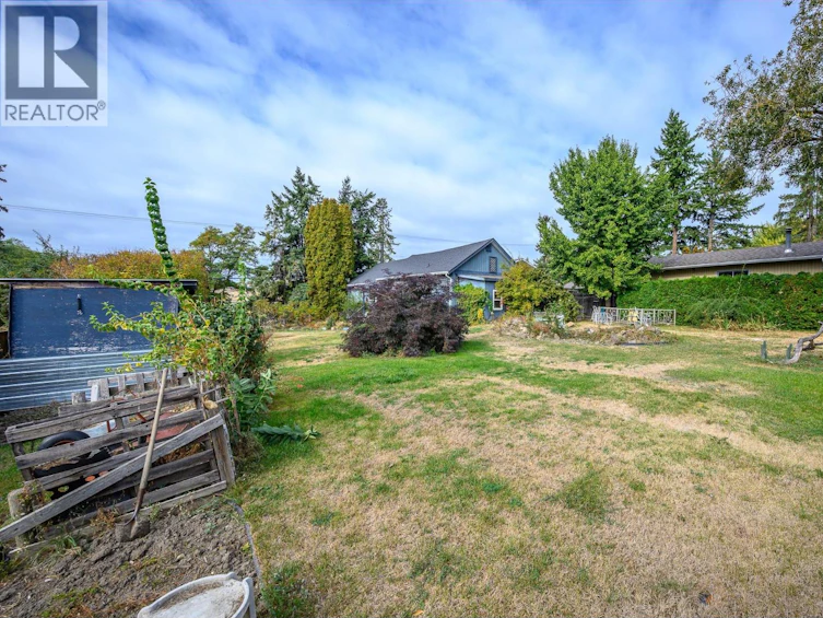 8609 Aberdeen Road, Coldstream, BC, V1B 2L8 - 23