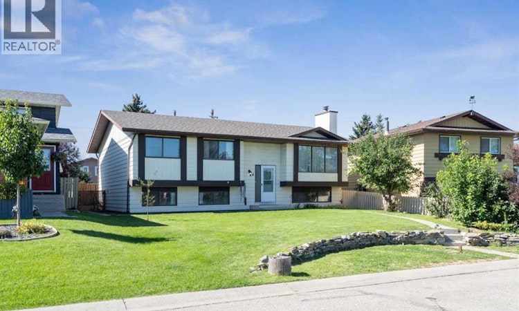 14 Glenhill Crescent