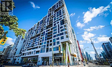 617-27 Bathurst Street, Toronto, ON, M5V 2P1