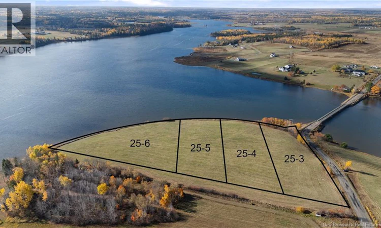 25-3 Chemin Bass River Point Road