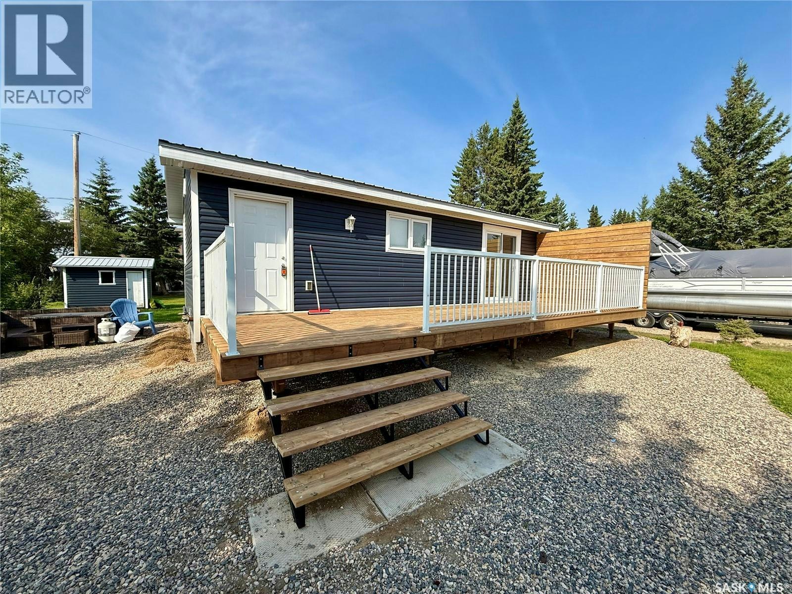 17 White Poplar Crescent, Candle Lake, SK, S0J 3E0