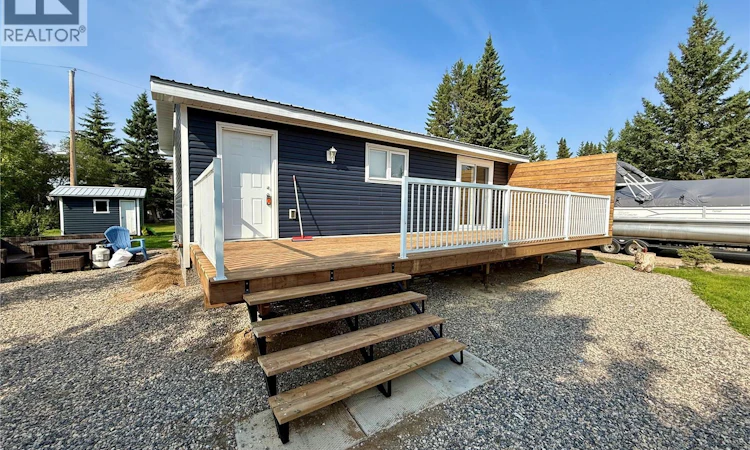 17 White Poplar Crescent