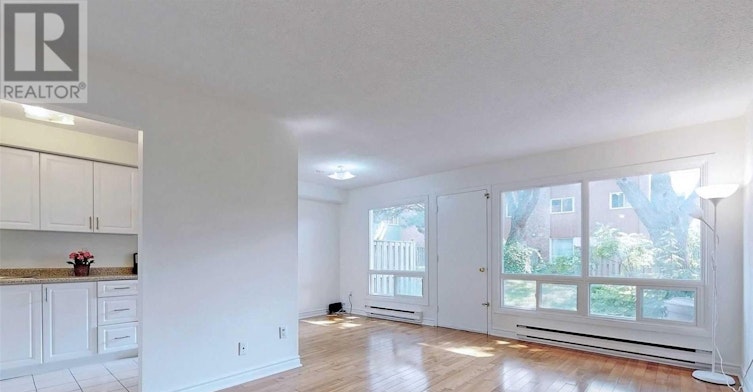 120 Woody Vine Way, Toronto, ON, M2J 4H6 - 4