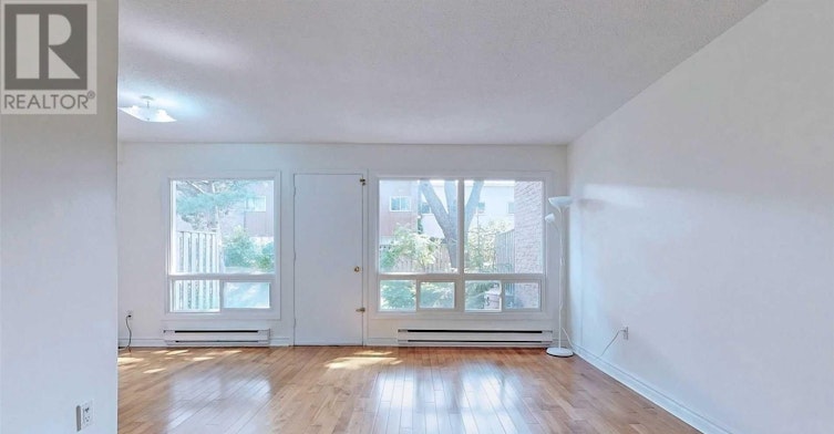 120 Woody Vine Way, Toronto, ON, M2J 4H6 - 5