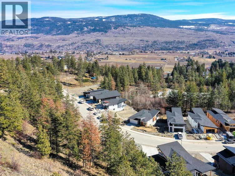 10335 Long Road, Lake Country, BC, V4V 0A9 - 30