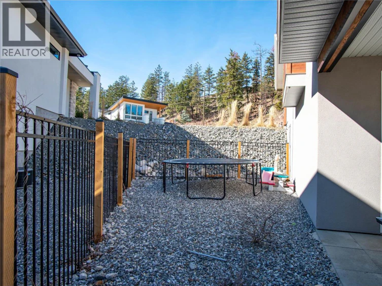 10335 Long Road, Lake Country, BC, V4V 0A9 - 29