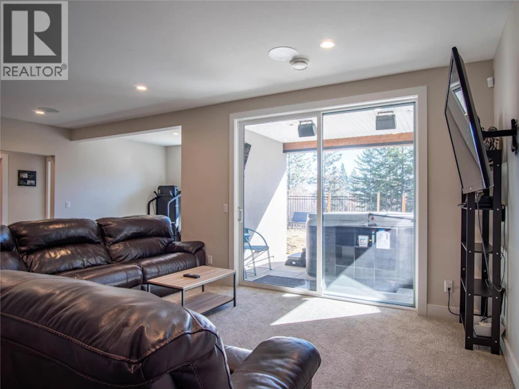 10335 Long Road, Lake Country, BC, V4V 0A9 - 17