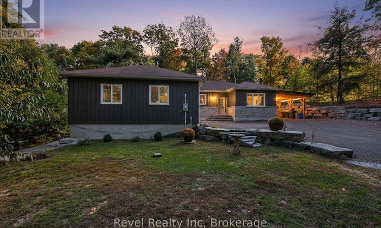 683 Lafontaine Road