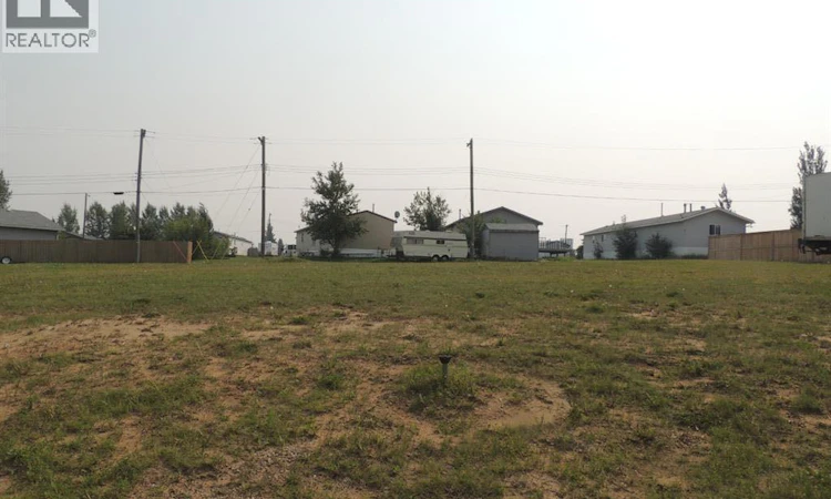 501 5th Street Close N