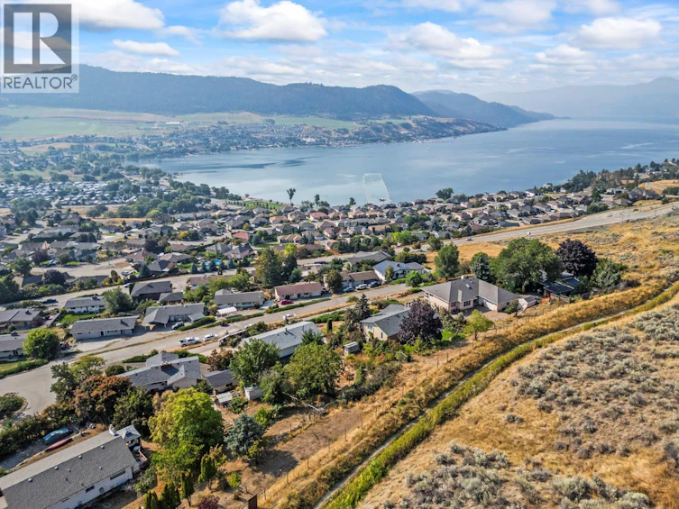 7061 Appaloosa Way, Vernon, BC, V1H 1B9 - 9