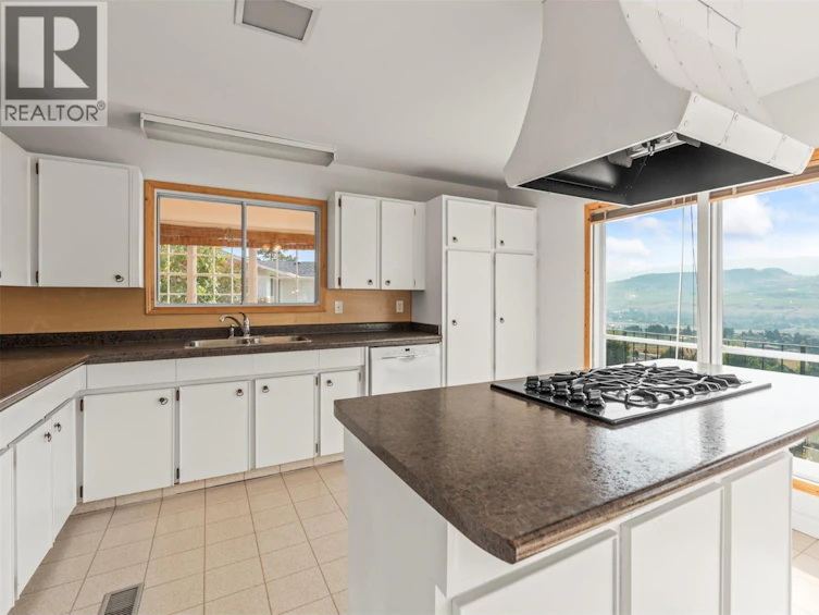 7061 Appaloosa Way, Vernon, BC, V1H 1B9 - 26