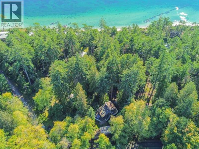 2742 Vancouver Boulevard - 2