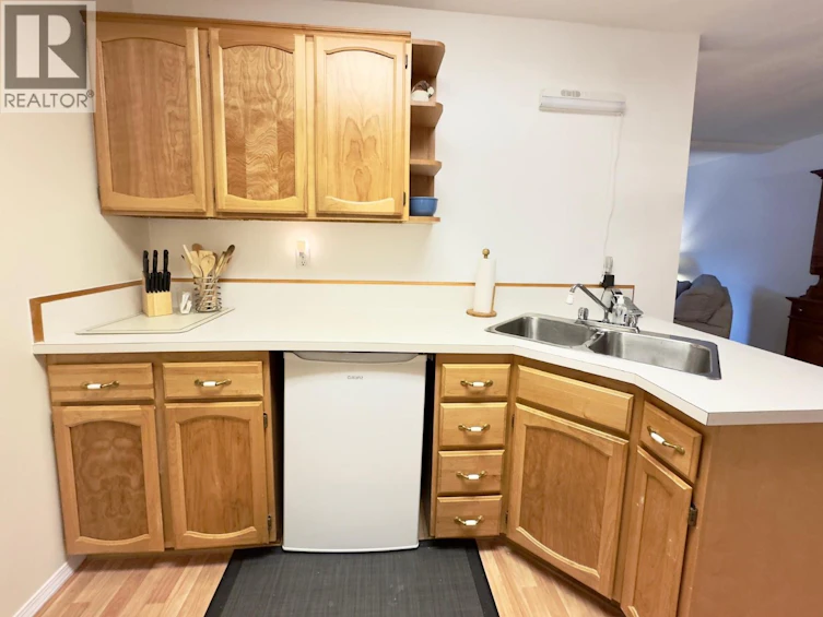 109-298 Yorkton Avenue, Penticton, BC, V2A 3V5 - 4