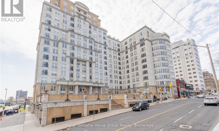 209-135 James Street South